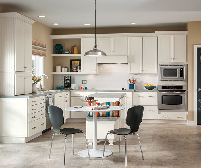 White Shaker Cabinets in a Casual Kitchen